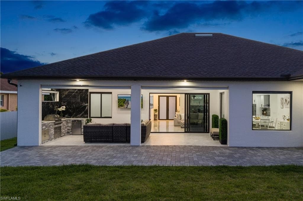 401 Nelson Rd N, Cape Coral, FL 33993-4