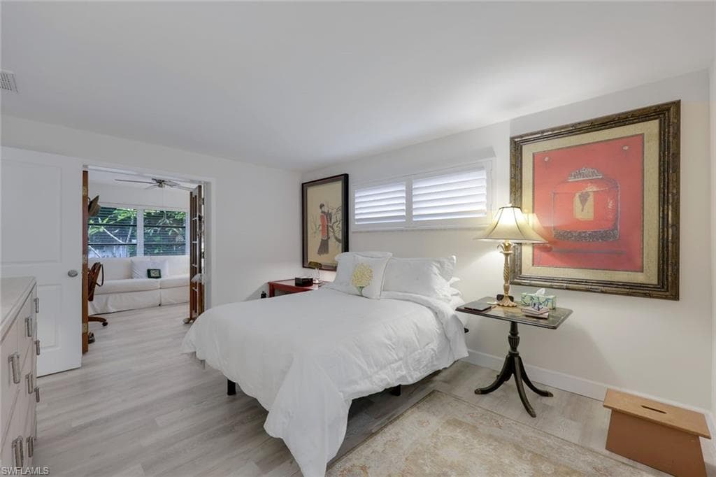 10320 River Dr, Bonita Springs, FL 34135-18