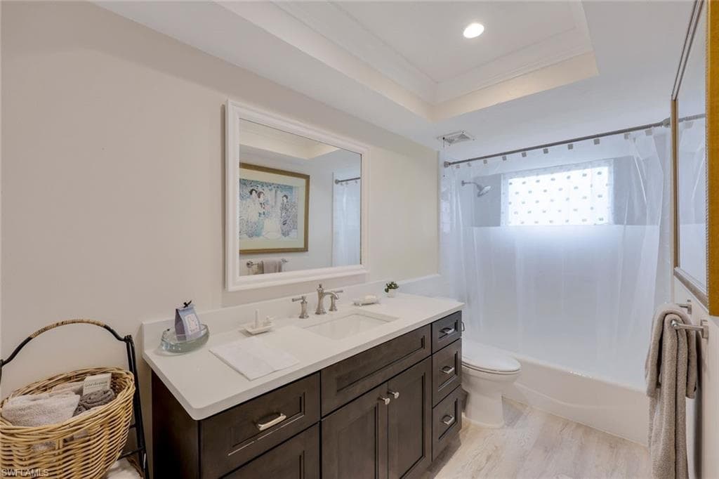 10320 River Dr, Bonita Springs, FL 34135-23