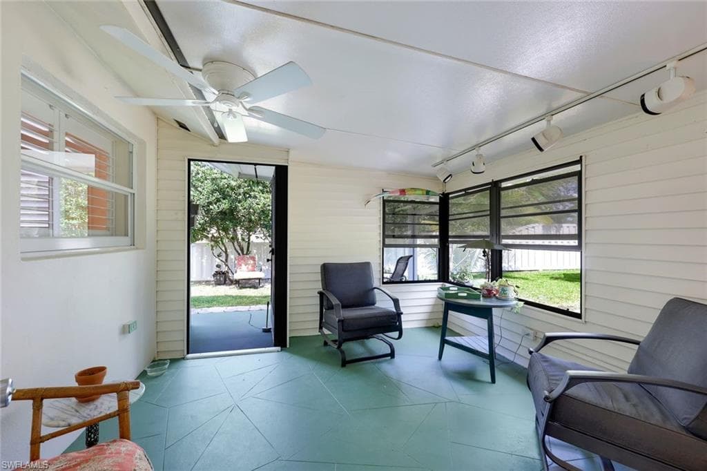 10320 River Dr, Bonita Springs, FL 34135-25