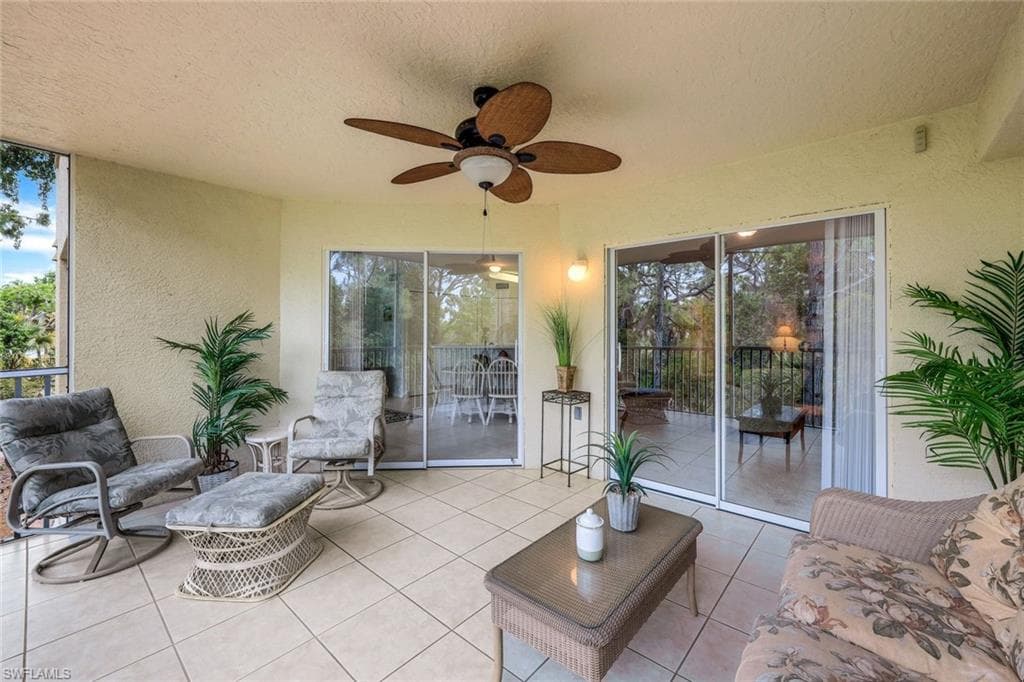 15505 Cedarwood Ln 204, Naples, FL 34110-26