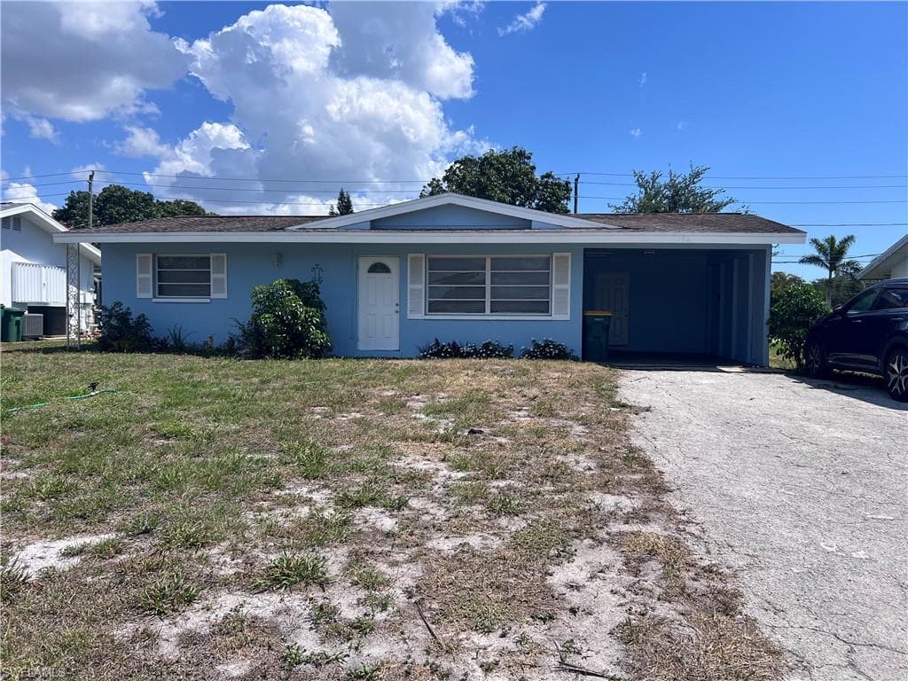 1194 Hilltop Dr, Naples, FL 34103-3
