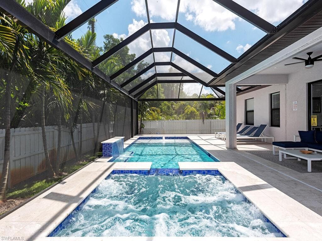 1021 Creech Rd, Naples, FL 34103-13