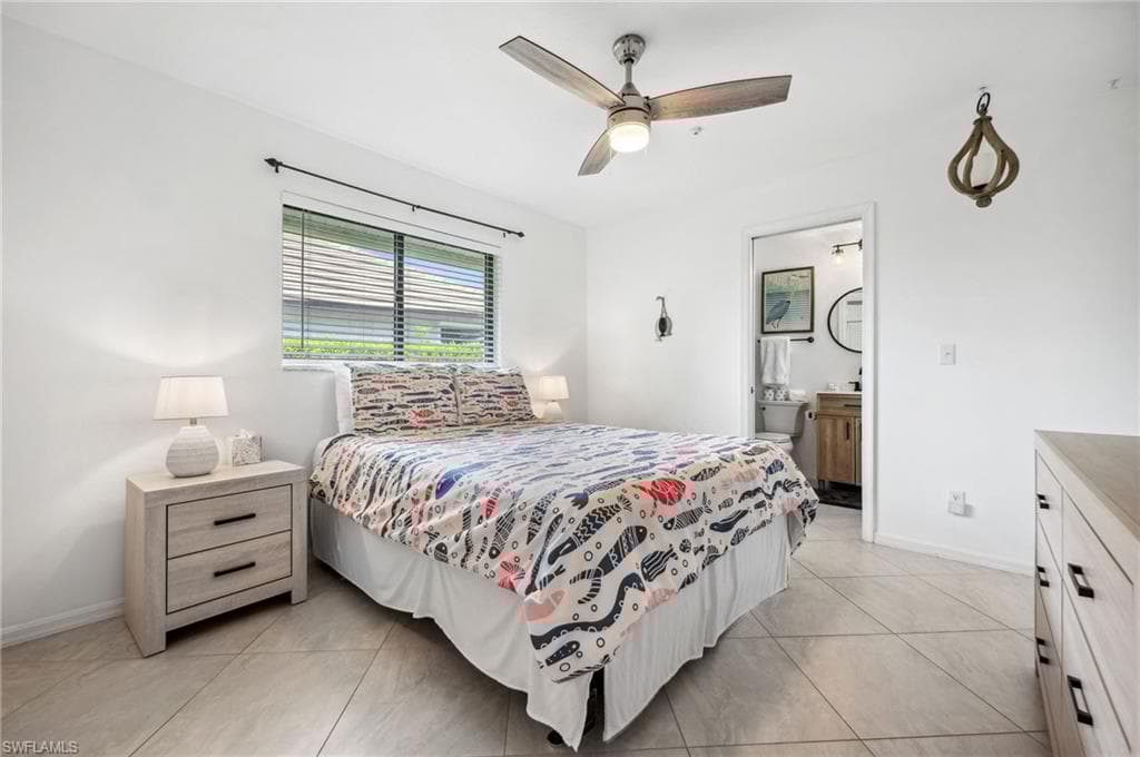 118 Palmetto Dunes Cir, Naples, FL 34113-25