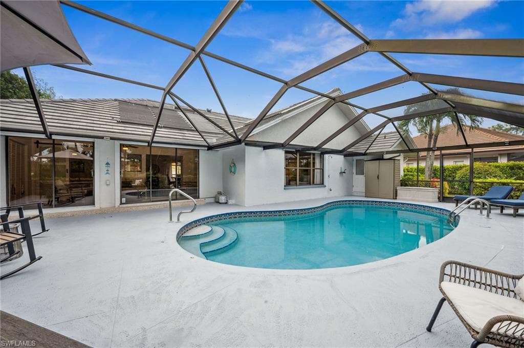118 Palmetto Dunes Cir, Naples, FL 34113-28