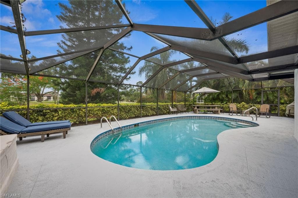 118 Palmetto Dunes Cir, Naples, FL 34113-30