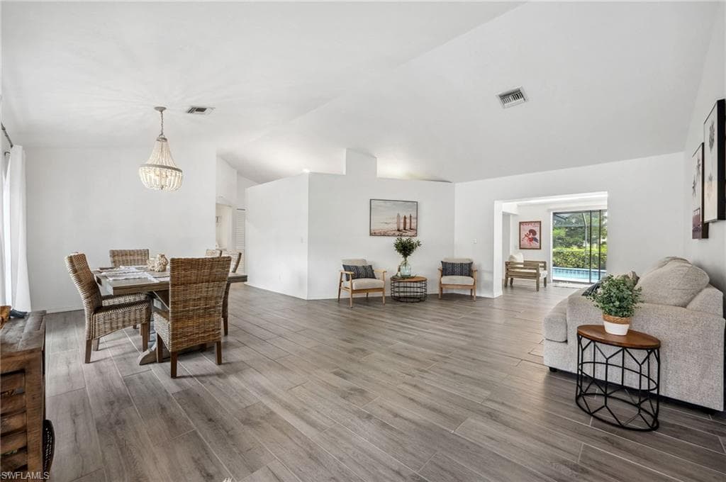 118 Palmetto Dunes Cir, Naples, FL 34113-6