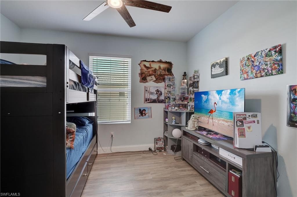 1626 6th Ave, Cape Coral, FL 33991-9