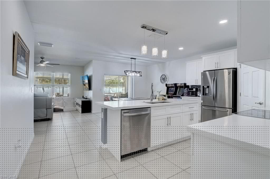 1626 6th Ave, Cape Coral, FL 33991-12