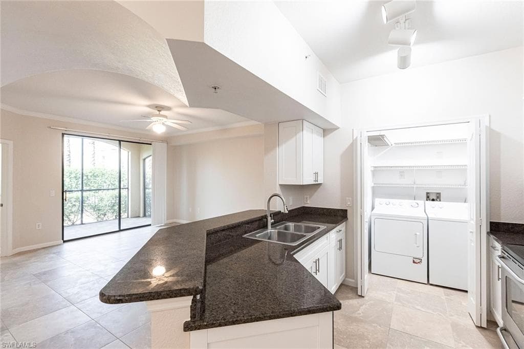 12920 Positano Cir 104, Naples, FL 34105-9