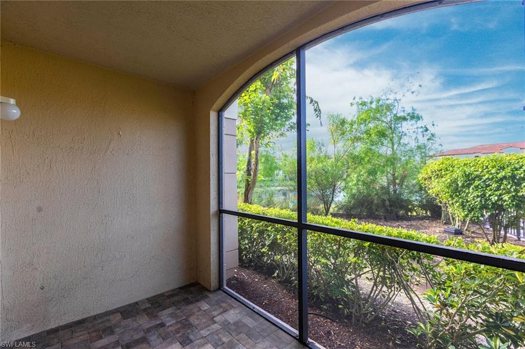 12920 Positano Cir 104, Naples, FL 34105-31