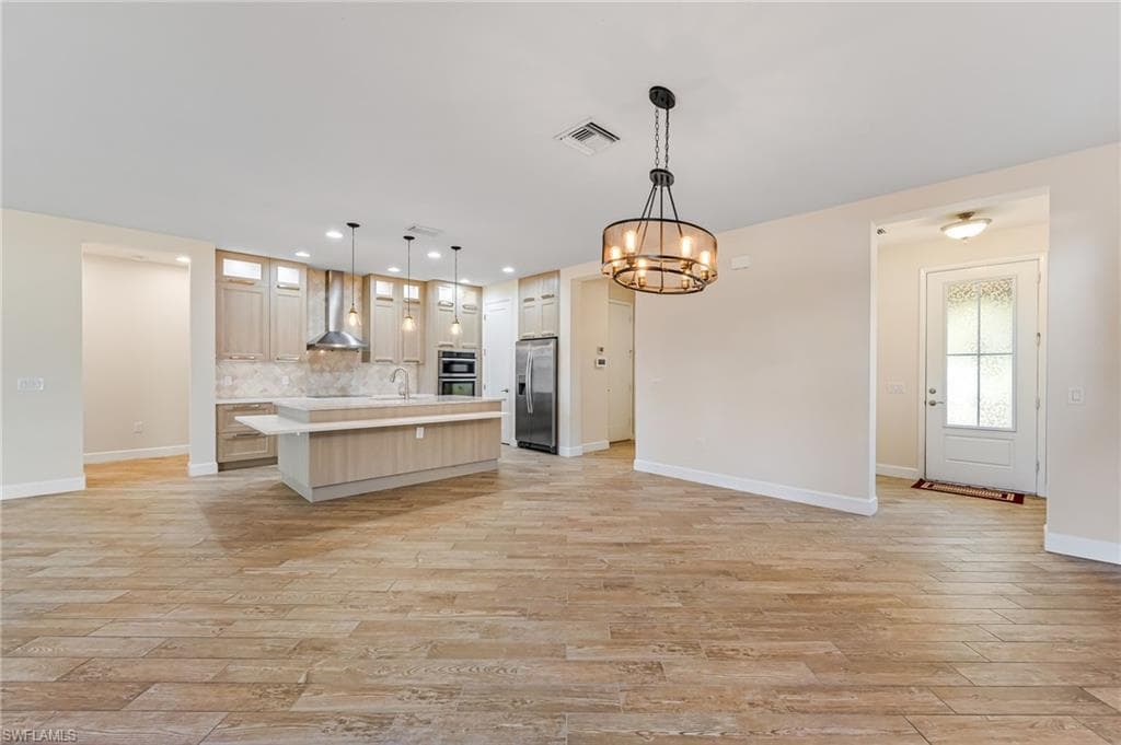 14653 Tropical Dr, Naples, FL 34114-10