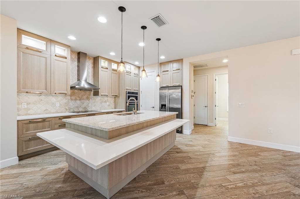 14653 Tropical Dr, Naples, FL 34114-14