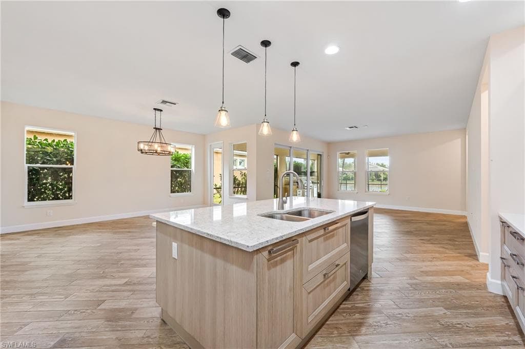 14653 Tropical Dr, Naples, FL 34114-16