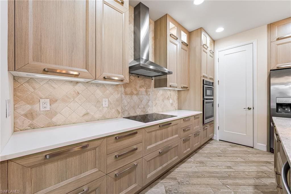 14653 Tropical Dr, Naples, FL 34114-17