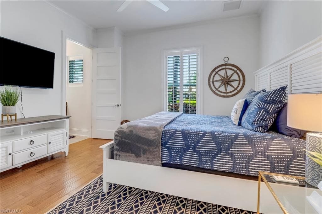 5166 Andros Dr, Naples, FL 34113-21
