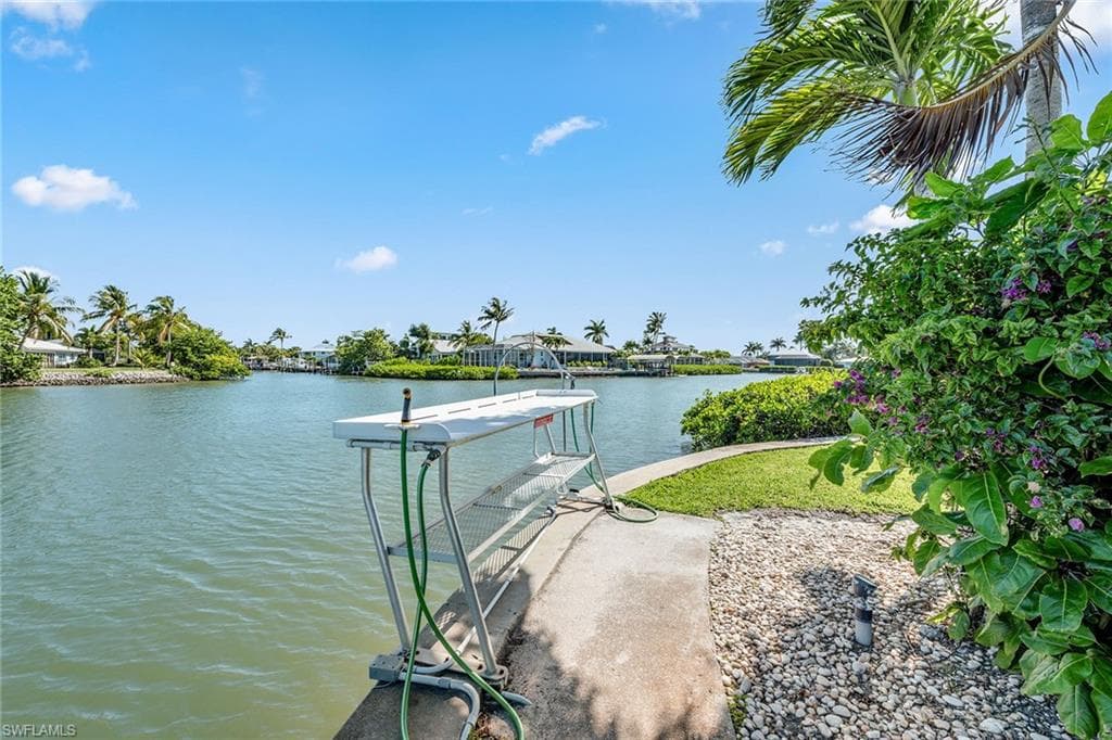 330 Kon Tiki Dr G7, Naples, FL 34113-26