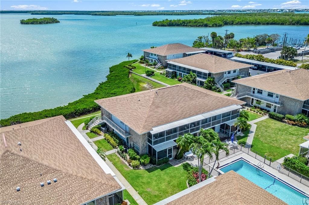330 Kon Tiki Dr G7, Naples, FL 34113-33
