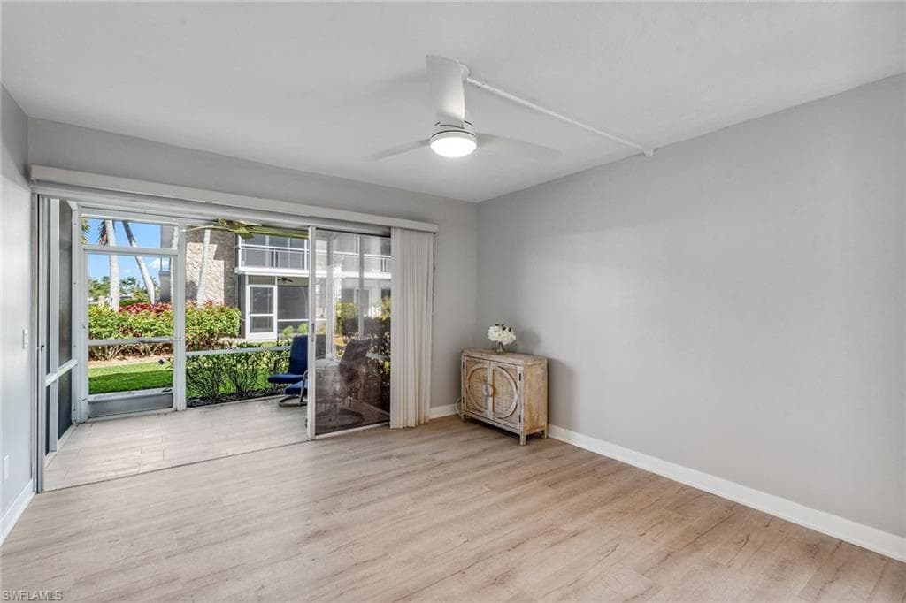 330 Kon Tiki Dr G7, Naples, FL 34113-4
