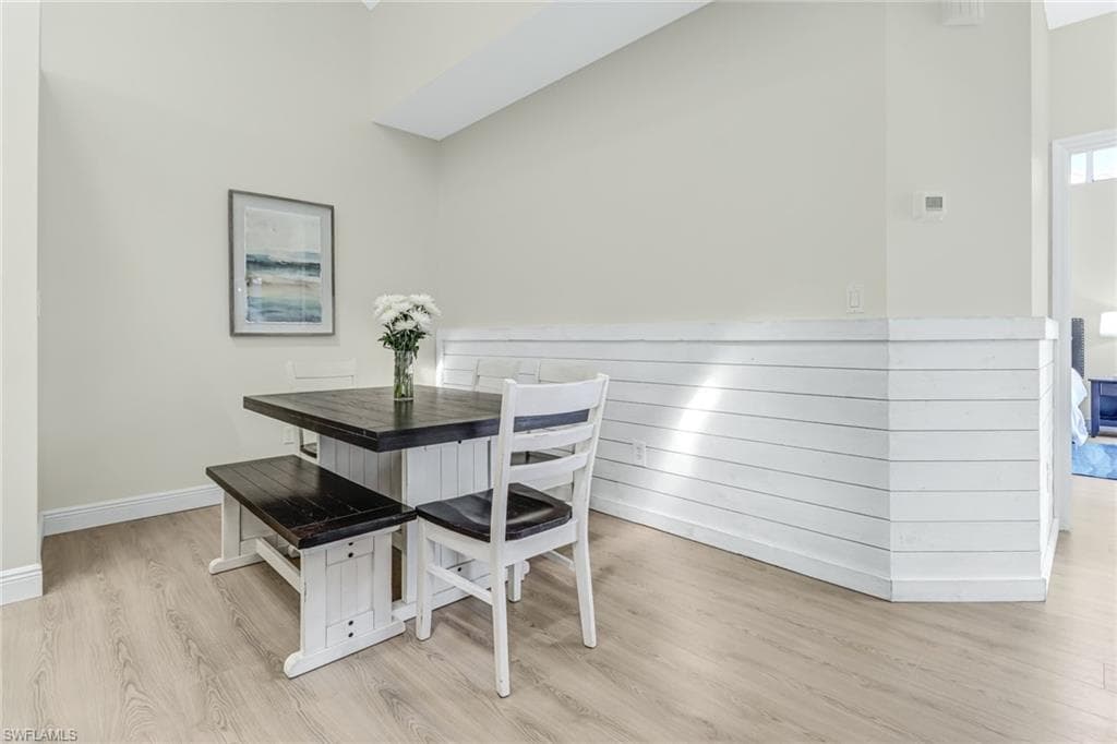 4325 Covey Cir 10b, Naples, FL 34109-12