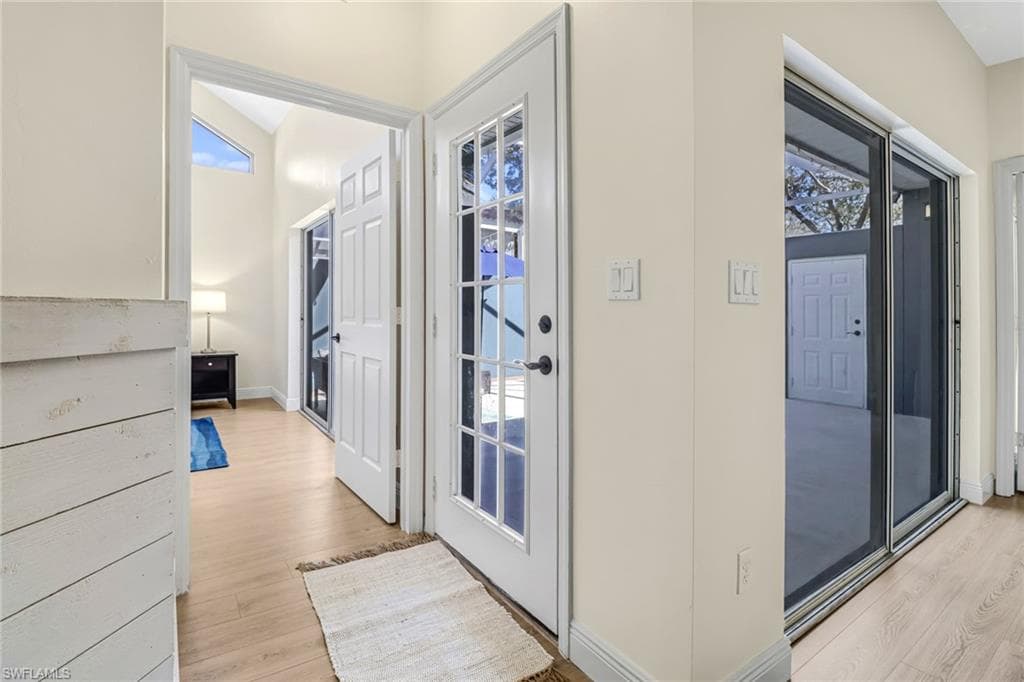 4325 Covey Cir 10b, Naples, FL 34109-13