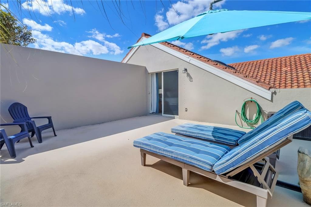 4325 Covey Cir 10b, Naples, FL 34109-23