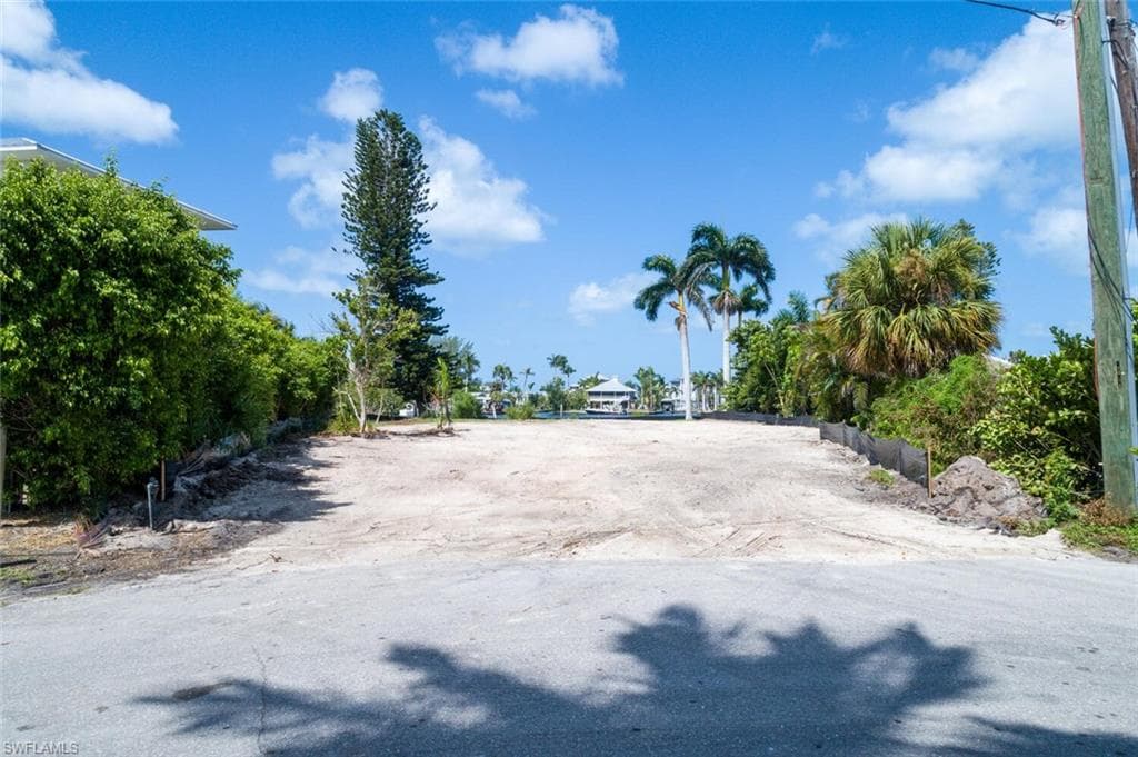 4861 Gary Rd, Bonita Springs, FL 34134-7