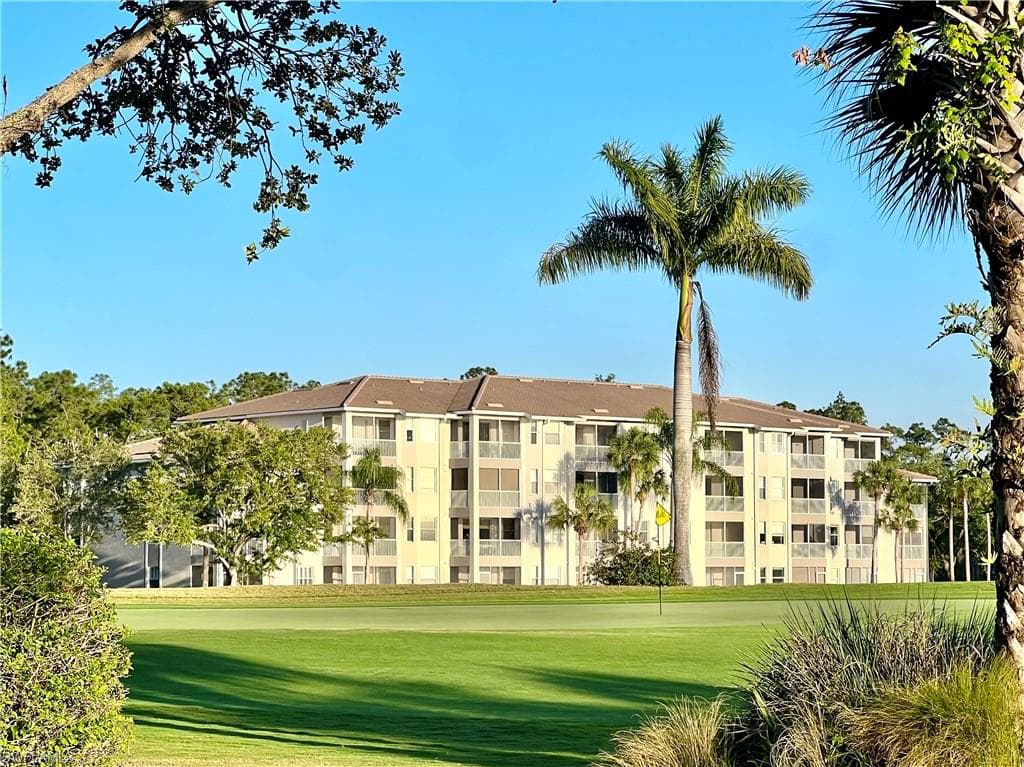 7515 Stoneybrook Dr 844, Naples, FL 34112-25