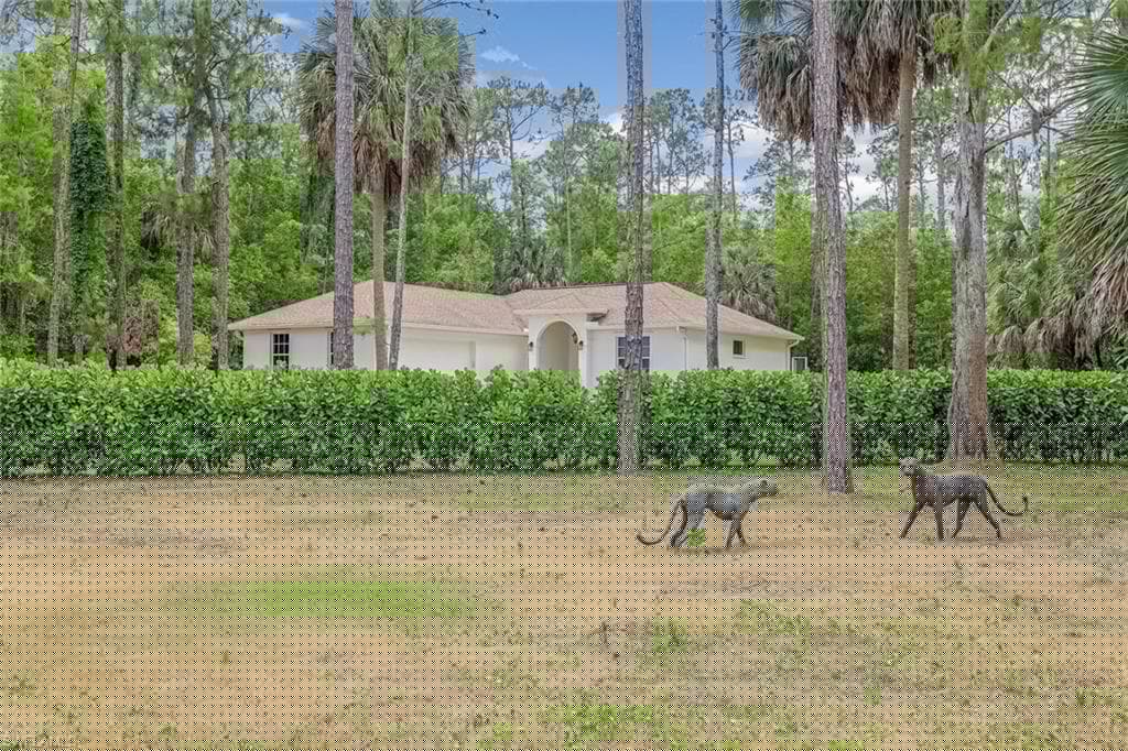 5752 Bur Oaks Ln, Naples, FL 34119-27