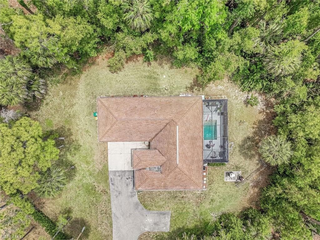 5752 Bur Oaks Ln, Naples, FL 34119-30