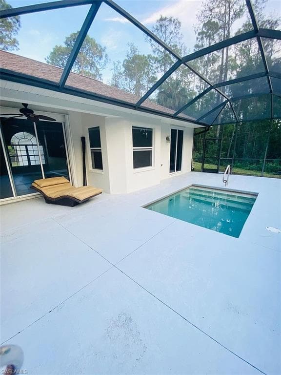 5752 Bur Oaks Ln, Naples, FL 34119-40