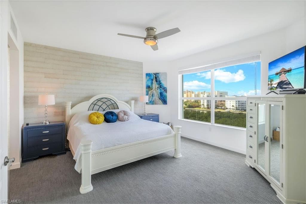 315 Dunes Blvd 604, Naples, FL 34110-18