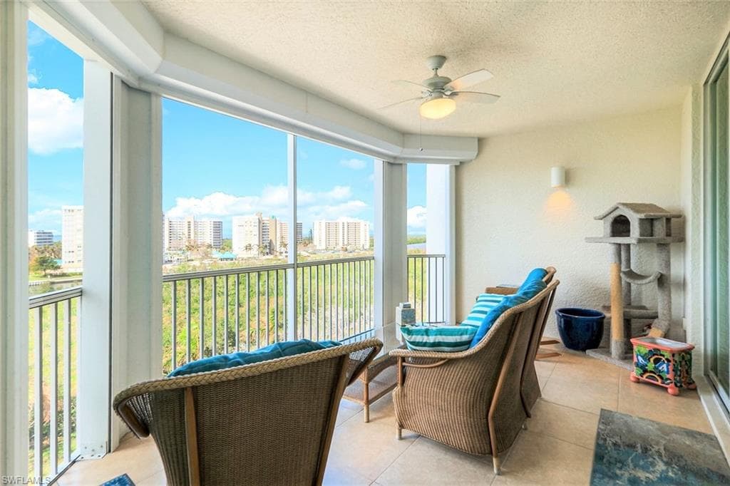315 Dunes Blvd 604, Naples, FL 34110-26