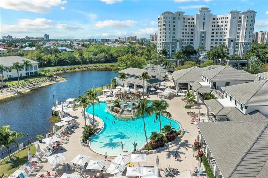 315 Dunes Blvd 604, Naples, FL 34110-29