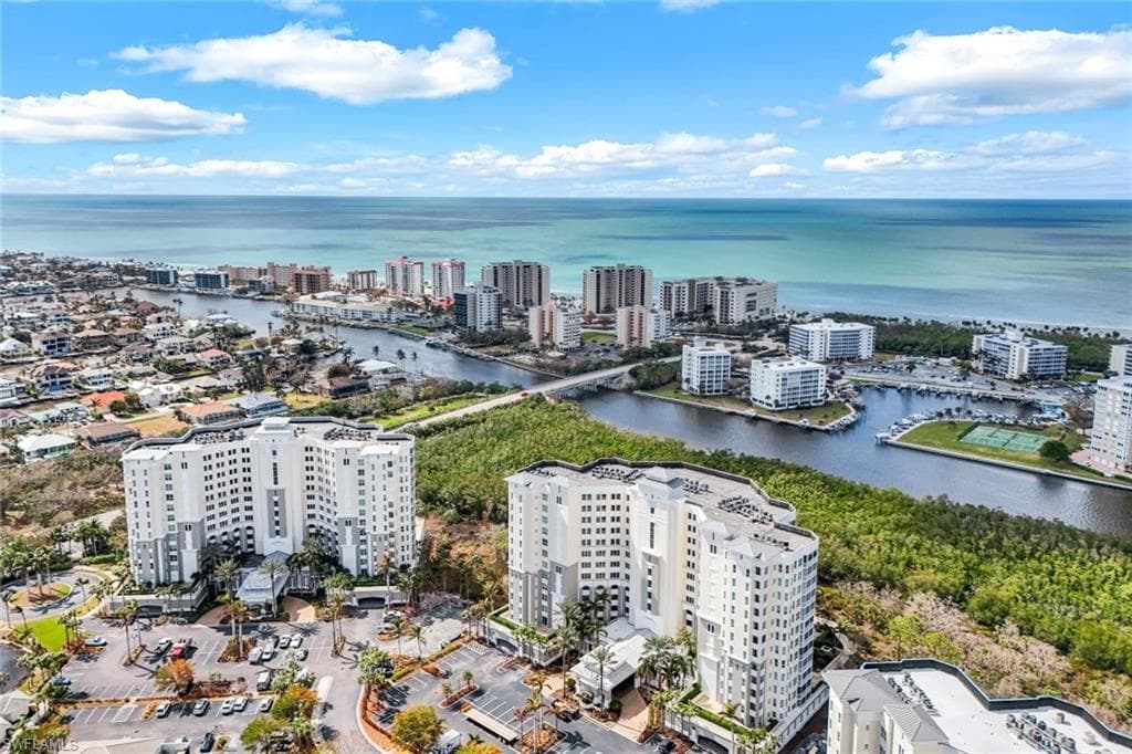 315 Dunes Blvd 604, Naples, FL 34110-37