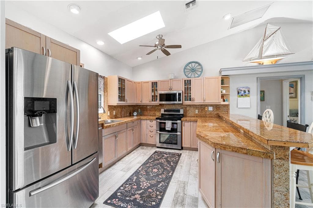 27781 Kings Kew, Bonita Springs, FL 34134-9