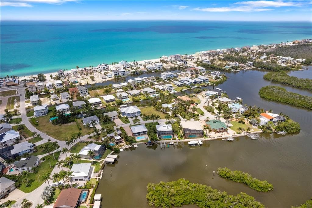 27781 Kings Kew, Bonita Springs, FL 34134-38
