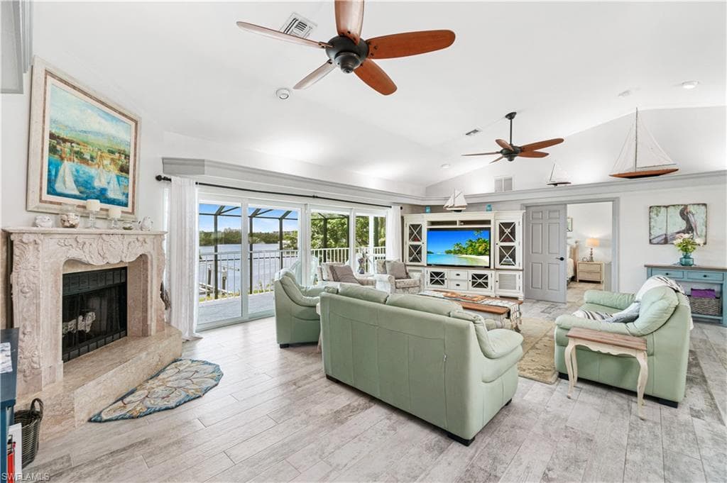 27781 Kings Kew, Bonita Springs, FL 34134-5