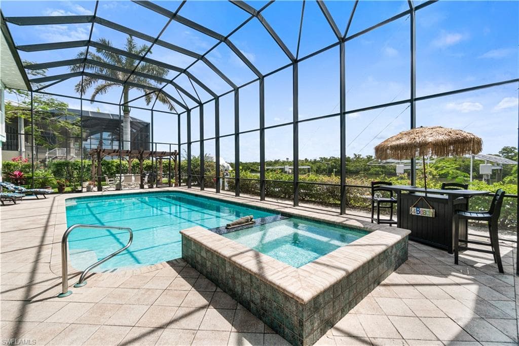 27781 Kings Kew, Bonita Springs, FL 34134-7