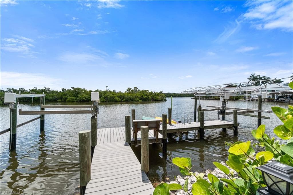 27781 Kings Kew, Bonita Springs, FL 34134-8