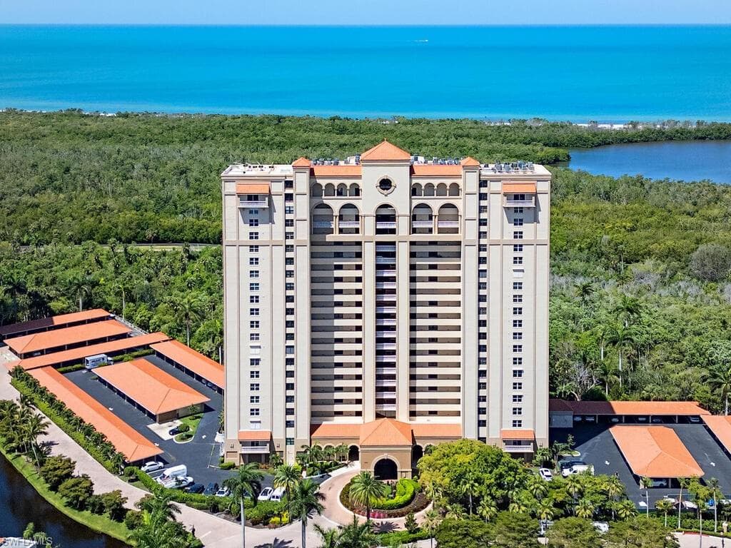 6585 Nicholas Blvd 1703, Naples, FL 34108-9