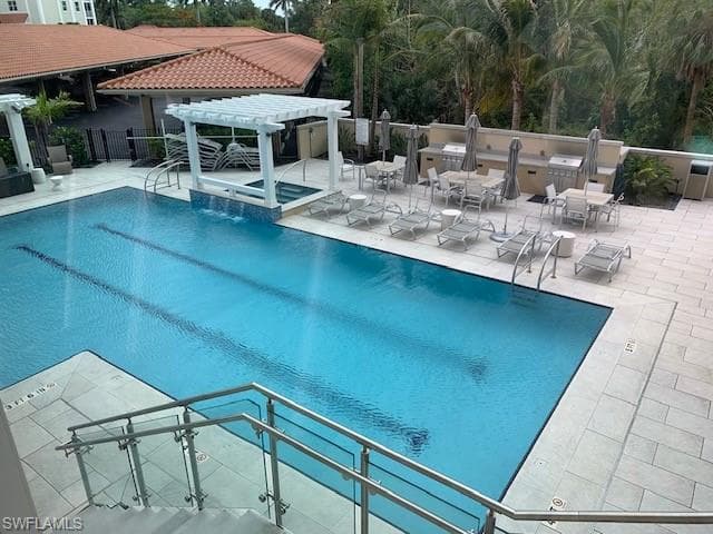6585 Nicholas Blvd 1703, Naples, FL 34108-11