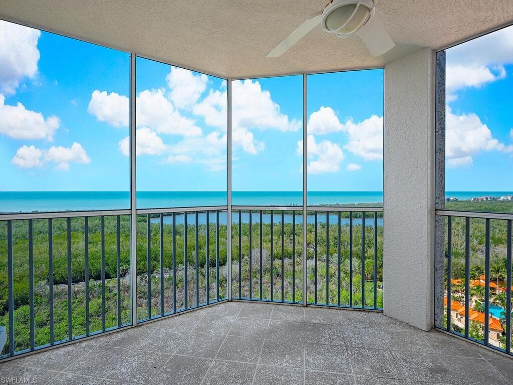 6585 Nicholas Blvd 1703, Naples, FL 34108-3
