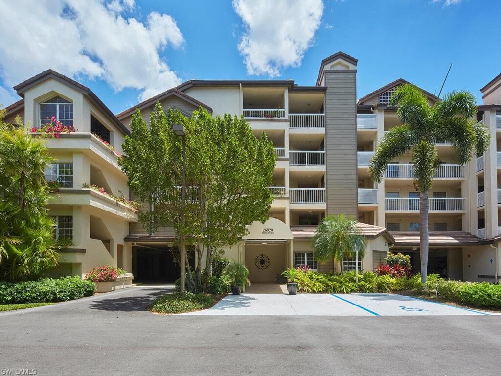26920 Wedgewood Dr 303, Bonita Springs, FL 34134-15