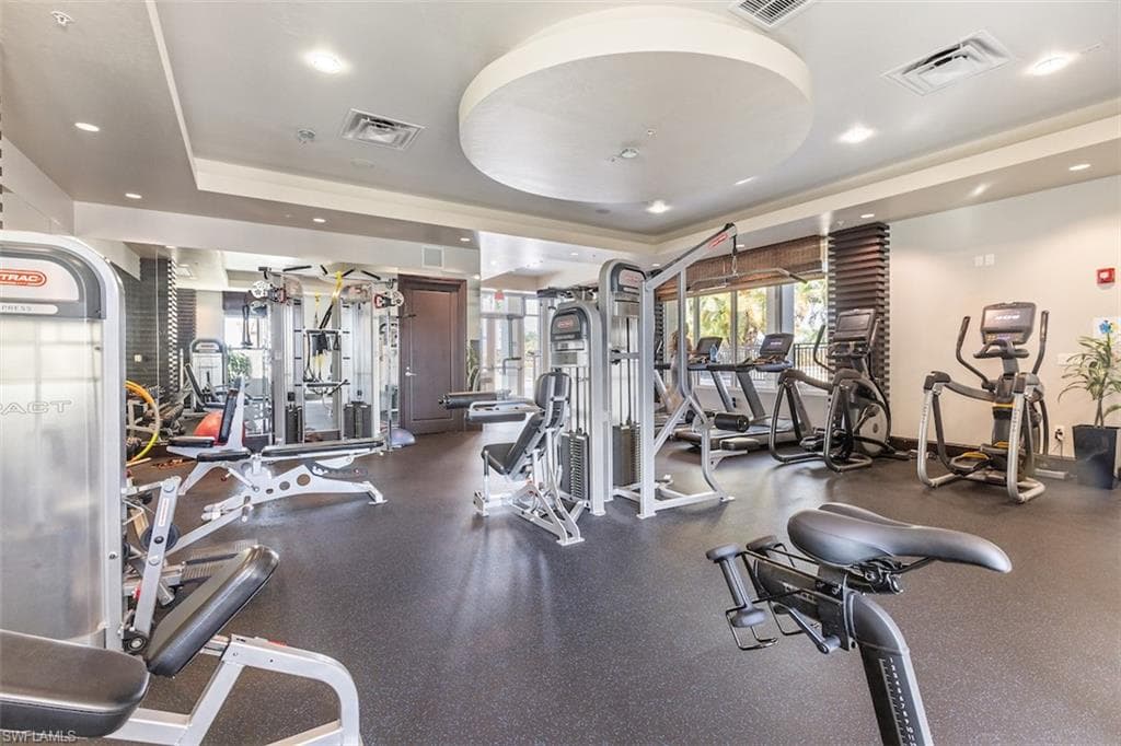 9123 Strada Pl 7504, Naples, FL 34108-32