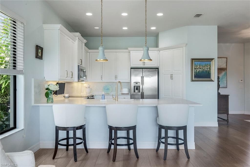13339 Silktail Dr, Naples, FL 34109-9