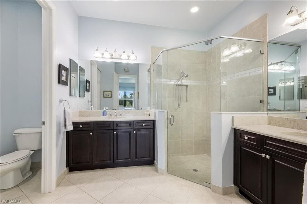 13339 Silktail Dr, Naples, FL 34109-18