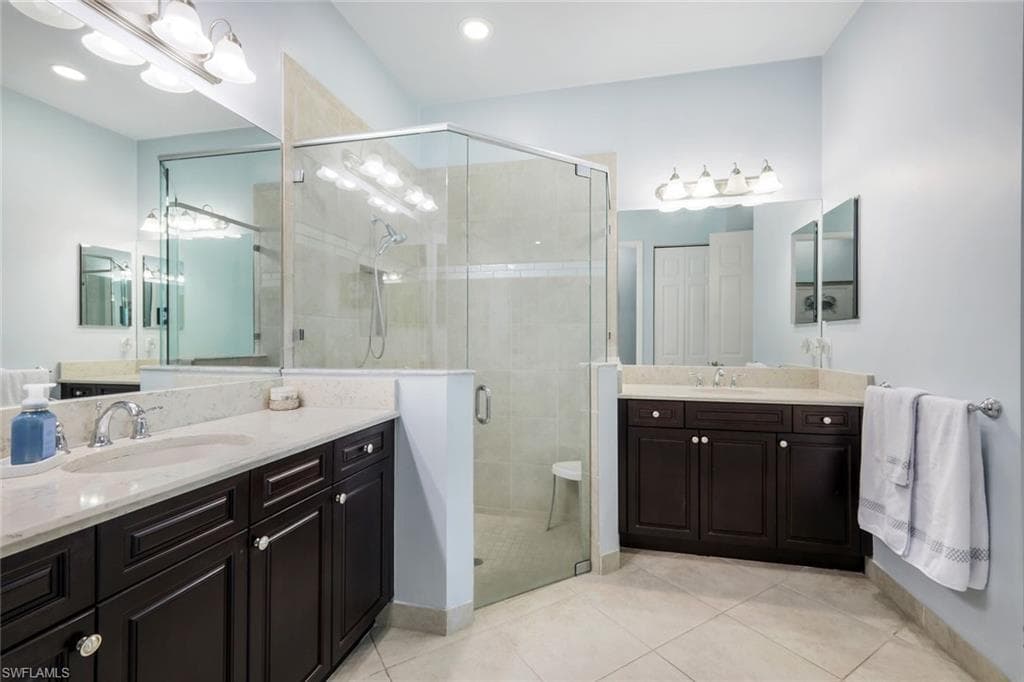 13339 Silktail Dr, Naples, FL 34109-19