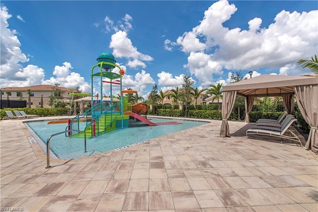 13339 Silktail Dr, Naples, FL 34109-40