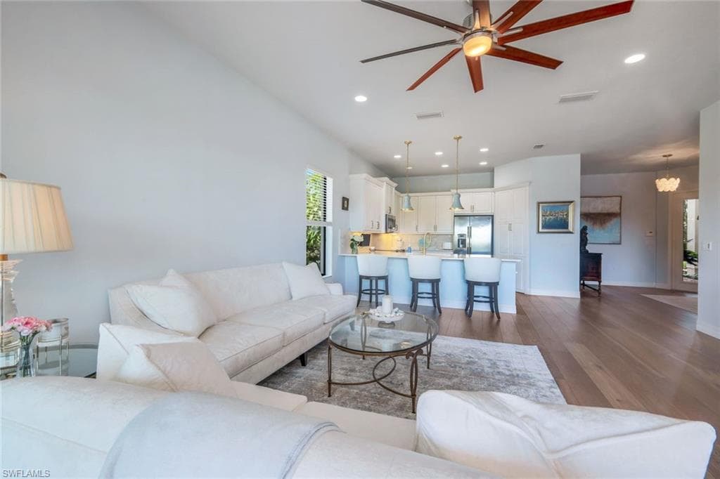 13339 Silktail Dr, Naples, FL 34109-7